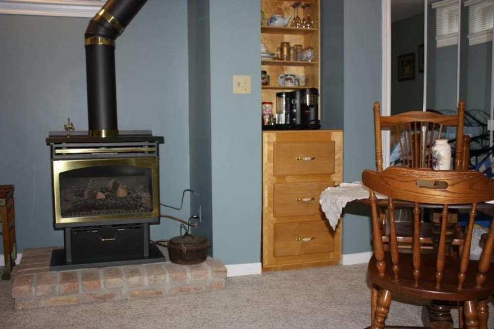 Carrousel Bed & Breakfast Cayuga Екстер'єр фото